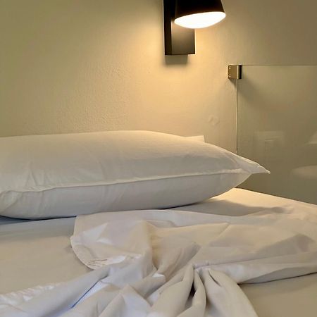 Bora Rooms Himarë Dış mekan fotoğraf