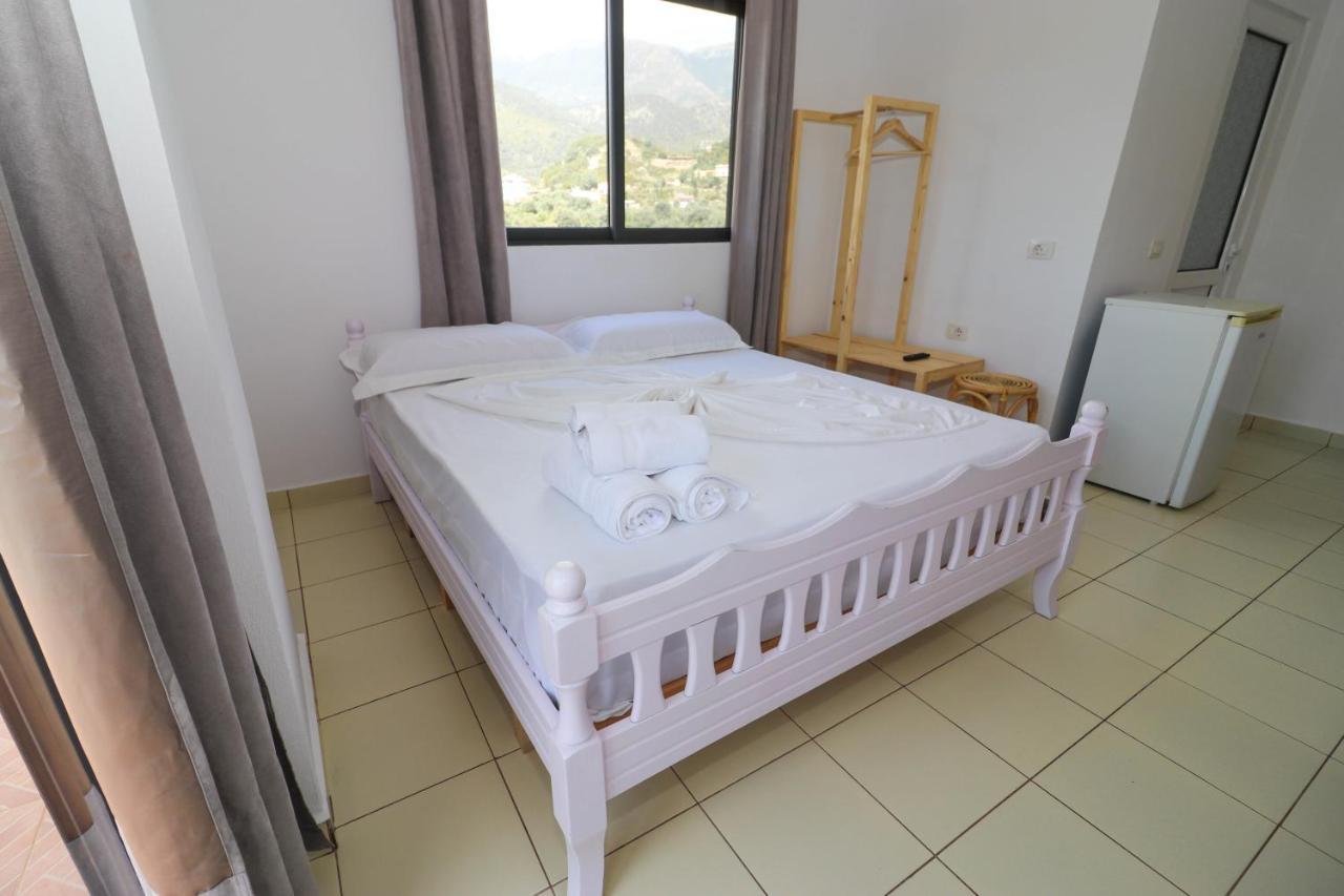 Bora Rooms Himarë Dış mekan fotoğraf