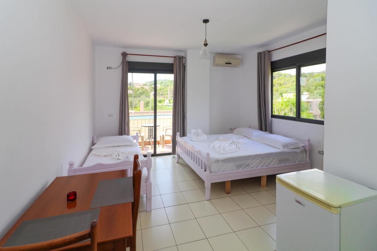 Bora Rooms Himarë Dış mekan fotoğraf